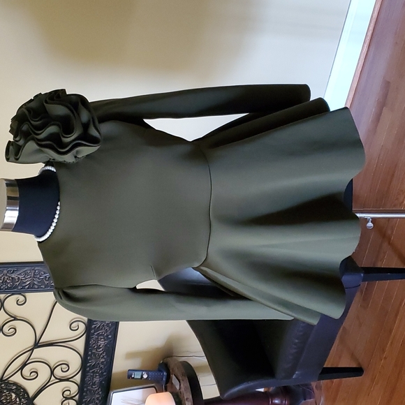 Olive Green peplum top - Picture 1 of 4